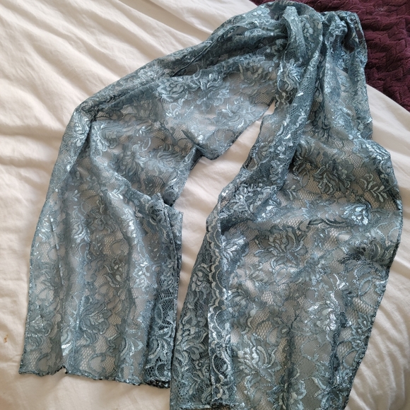 Montage by Mon Cheri Formal Gown #118982 - Picture 9 of 15